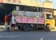 Jual Air Bersih Keliling Rembang, Mbah Kabul Raup Cuan Fantastis