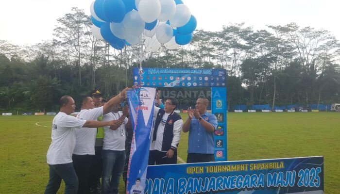 ‎32 Klub Ikuti Turnamen Sepak Bola Piala Banjarnegara Maju, Total Hadiah 33 Juta