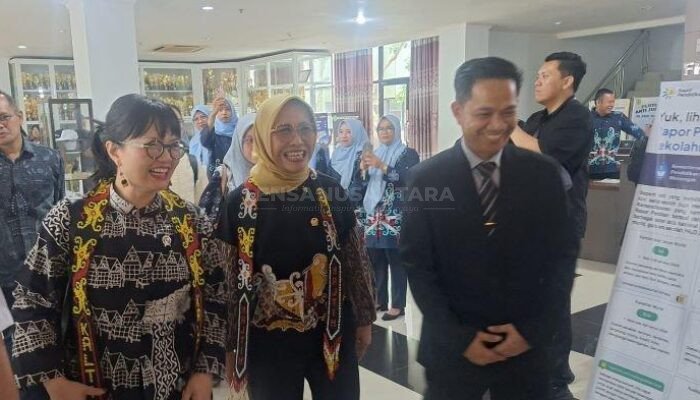 Prof. Stella Christie Tinjau Langsung SMAN 10 Samarinda, Sekolah Garuda Wakil Kaltim