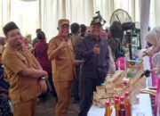 Dampingi Wapres Gibran, Bupati Hamid dan Wakil Ketua DPRD Bondowoso Sempatkan Beli Produk UMKM Warga