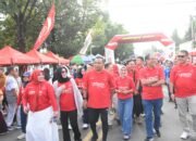 Dukung UMKM Situbondo Naik Kelas, Bank Jatim Serahkan Bantuan Ratusan Tenda Portabel