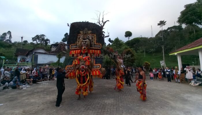 Ritual Bersih Desa Lingkungan Duwet: Harmoni Budaya dan Rasa Syukur di Punden Mbah Singo Wijoyo