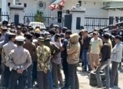 Kejari Bulukumba Didemo Ratusan Massa, Ini Tuntutannya