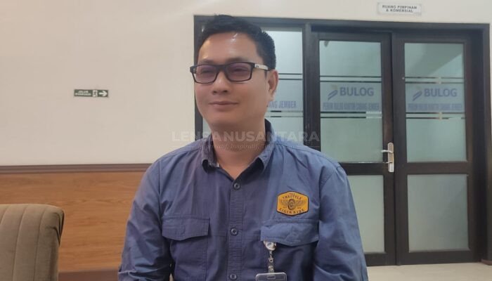Menekan Inflasi, Perum Bulog Jember Lakukan Gerakan Pangan Murah Beras SPHP