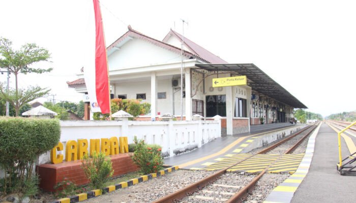 Stasiun Caruban Resmi Layani KA BIAS, Akses ke Bandara Adi Soemarmo Makin Mudah