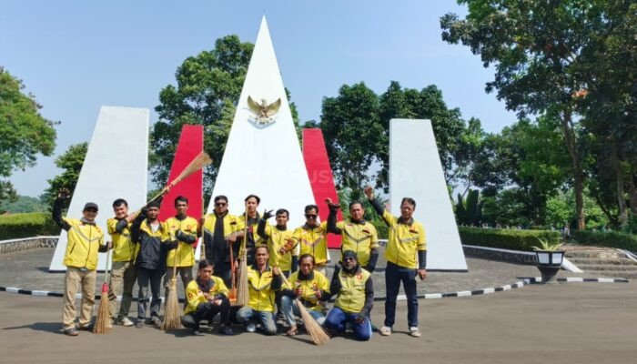 Lebih dari Sekadar Antar Penumpang, Ojek Online MCR Buktikan Kepedulian pada Sejarah dan Lingkungan