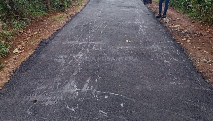 Pemdes Nangewer Purwakarta Realisasikan Pembangunan Jalan Desa Hotmix untuk Meningkatkan Kualitas Infrastruktur
