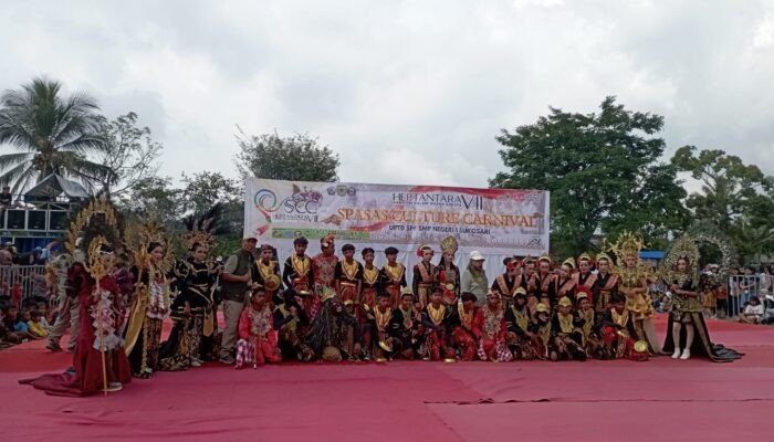 SPASAS Culture Carnival VII Meriahkan Sukosari Bondowoso dengan Tema “HEPTANTARA”