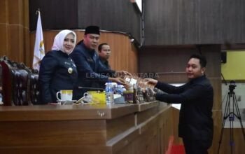 DPRD Musi Rawas Gelar Rapat Paripurna, Fraksi Tekankan Optimalisasi PAD dalam Perubahan APBD 2025