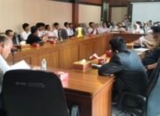 Ketua DPRD Sambut dan Menerima Pengaduan Puluhan Honorer di Kabupaten Musi Rawas