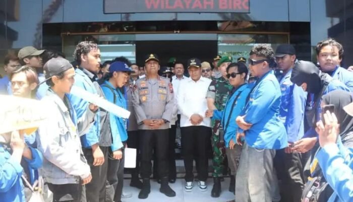 Tiga Kali Aksi Mahasiswa di Mapolresta Sidoarjo Berjalan Damai, Aspirasi Disambut Humanis