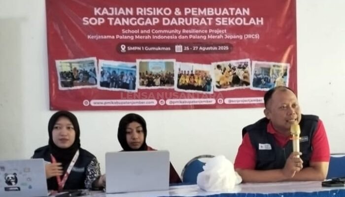 SMPN 1 Gumukmas Jember Kolaborasi Bersama PMI dan JRCS Latih Siswa Hadapi Situasi Darurat