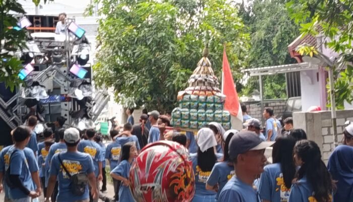 Dentuman Sound Horeg Guncang Rembang di Karnaval Sedekah Laut dan Bumi Desa Punjulharjo