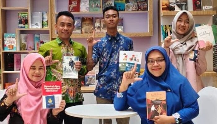 Kado 80 Tahun Jawa Timur, Siap Pecahkan Rekor MURI: Cabdin Bondowoso Pamerkan Ratusan Karya Buku Insan Pendidikan