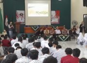 Siapkan Generasi Emas 2045, Bakesbangpol Jember Gencarkan Program Masuk Sekolah