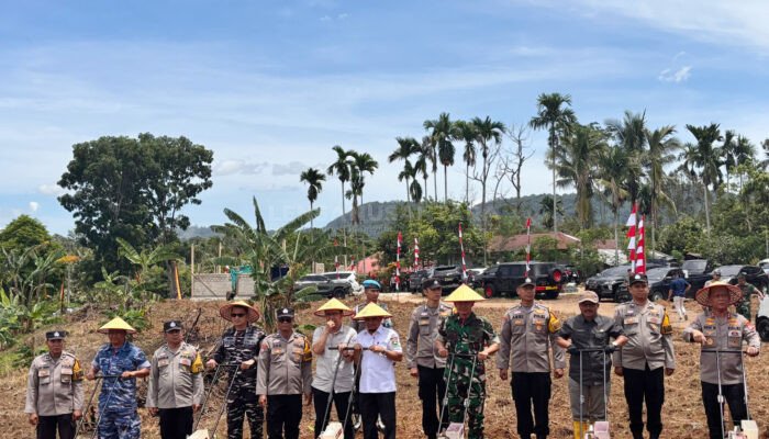 Wakil Bupati Solok Hadiri Penanaman Jagung Serentak dan Peresmian Gudang Ketahanan