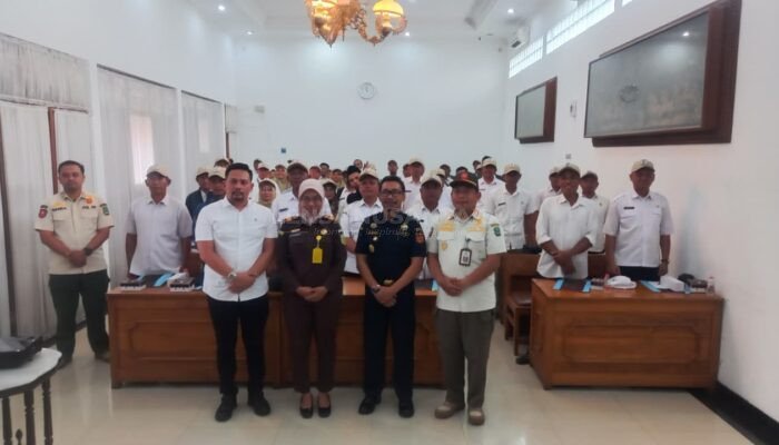 Perluas Jangkauan Edukasi ke Masyarakat, Satpol PP Magetan Gelar Sosialisasi Rokok Ilegal Libatkan Perangkat Desa