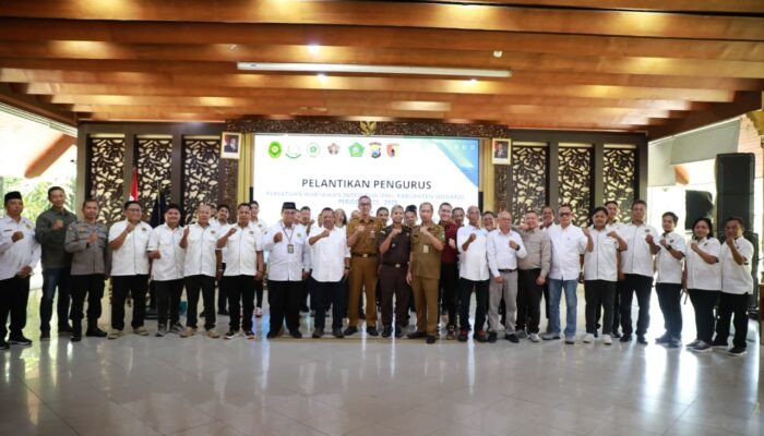 PWI Sidoarjo 2025–2028 Resmi Dilantik, Tegaskan Sinergi Pers dan Pemerintah untuk Pembangunan Daerah