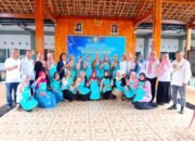 Pelatihan Olahan Tomat di Desa Kare Madiun, IKA UNS dan Pemdes Dorong UMKM Petani Naik Kelas