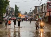 Banjir Landa Bumiayu, Jalan Nasional Brebes Selatan Lumpuh Total, Ratusan Rumah Terendam