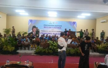 Bantuan dari Presiden Prabowo 100 Unit Becak Listrik di Rembang Dibagikan