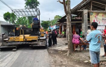 Pemkab Jember Perbaikan Jalan Dikebut Dongkrak Ekonomi Daerah