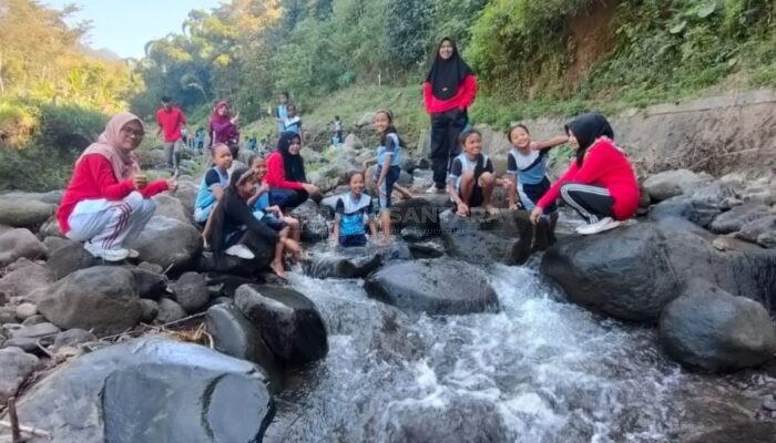 Sungaiku Sumber Energiku : Membangun Purwarupa PLTMH dengan Pendekatan STEM – PM
