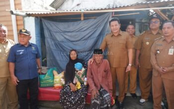 Hidup di Rumah Kebanjiran, Kakek 81 Tahun Ini Akhirnya Dapat Perhatian Pemerintah