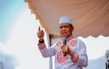 Desa Santan Ulu Gelar Tabligh Akbar, Hadirkan Ustadz Kondang Das’ad Latif