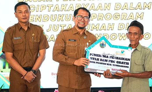 Sekretaris Daerah Bondowoso, Fathur Rozi,