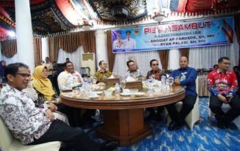 Pisah Sambut Kajari Tanah Datar, Bupati Eka Putra Sampaikan Terima Kasih dan Selamat Bertugas