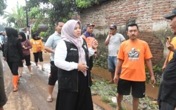 Lima Kecamatan Diterjang Banjir Bandang, Pemkab Situbondo Dirikan Posko Kesehatan