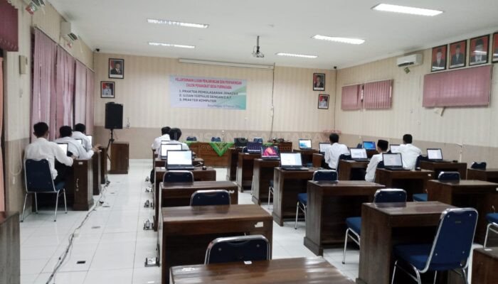 ‎Prediksi Masyarakat Terkait Pemenang Terbukti, Isu Adanya Pengondisian Calon Perangkat di Desa Purwasaba Banjarnegara Jadi Sorotan