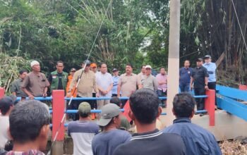 Jembatan Rusak Diterjang Banjir di Jember, PU Bina Marga Jatim Hasil Asesmen Diserahkan ke Gubernur