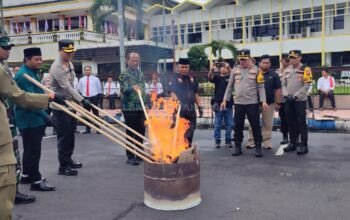 Polres Jember Musnahkan Miras dan Narkotika Hasil Penindakan Selama 10 Bulan