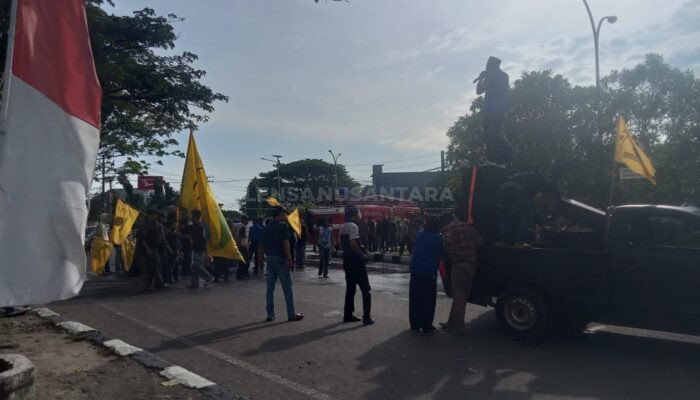 PMII Bulukumba Soroti Damkar dan Minimnya Anggota DPRD yang Hadir Berkantor Saat Demo MBG