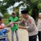 Polres Nagekeo Bagikan Takjil Buka Puasa, Tingkatkan Sinergi dengan Masyarakat