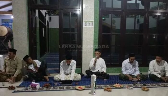 Semangat Berkhidmat di Bulan Suci, MWC NU Megaluh Jombang Gelar Safari Ramadan Zona 3