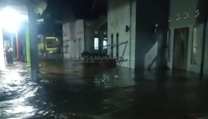 Hujan Deras Sejumlah Sungai di Jember Meluap, Permukiman Warga Des Gugut Terdampak