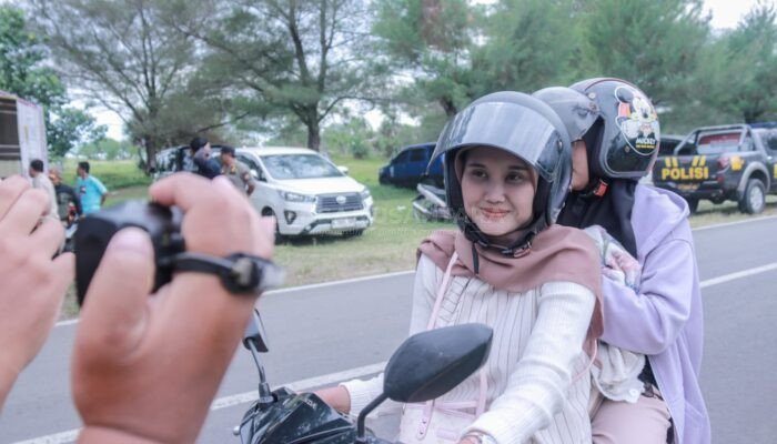 Tiket Satu Pintu, Wisatawan Padati Pantai Papuma dan Watu Ulo Jember Naik Hingga 5 Kali Lipat