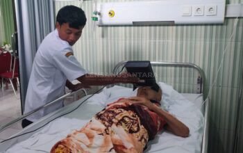 Dispendukcapil Jember Jemput Bola, Rekam e-KTP Lansia dan Pasien Terbaring di RSD dr Soebandi