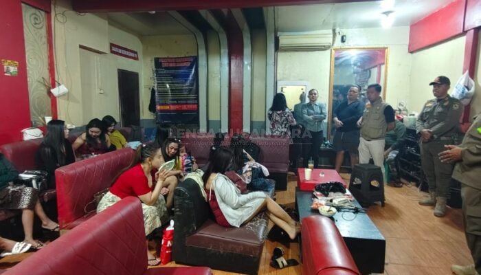 Operasi Tempat Hiburan Malam, Satpol PP Banjarnegara Lakukan Pembinaan Beberapa Pemandu Karaoke