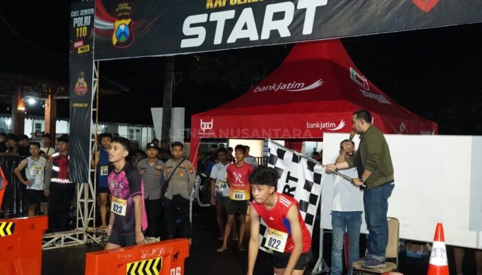 Daripada Balap Liar, Polres Situbondo Ajak Pemuda Adu Cepat di Lomba Lari 100 Meter