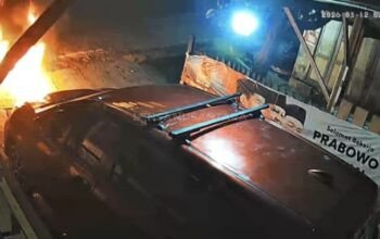 Usai Viralkan Dugaan Penumpukan Bantuan Bencana, Rumah Warga di Sibolga Diteror Bom Molotov Tengah Malam