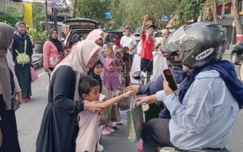 TK Negeri Pembina Kabupaten Grobogan Gelar Bagi Takjil di Bulan Ramadan