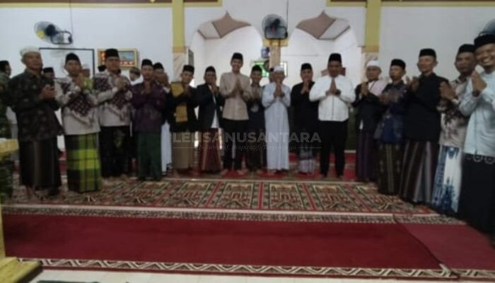 Idul Fitri 1447 H, Bupati Kaur Berikan Santunan Kaum Duafa dan Bedah Rumah