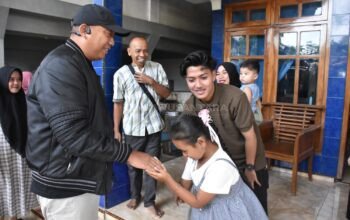 Dua Siswa SD Laporkan Jembatan Rusak, Bupati Situbondo Langsung Tinjau Lokasi