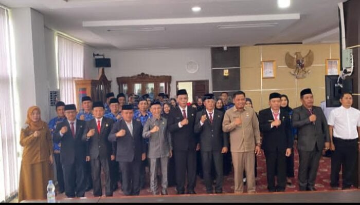 Wabup Kaur Lantik 32 Pejabat Administrator, Berikut Pesannya