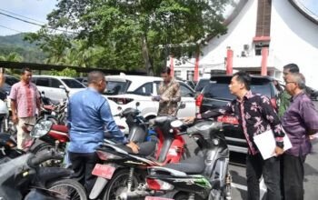 Wali Kota Sawahlunto Cek Kendaraan Dinas, Pastikan Layak Operasi dan Tertib Administrasi