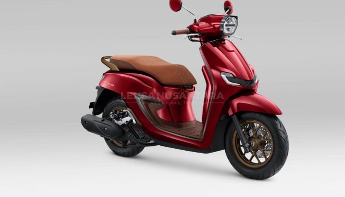 Semakin Mewah dan Retro, New Honda Stylo 160 Hadir dengan Warna Spesial Burgundy